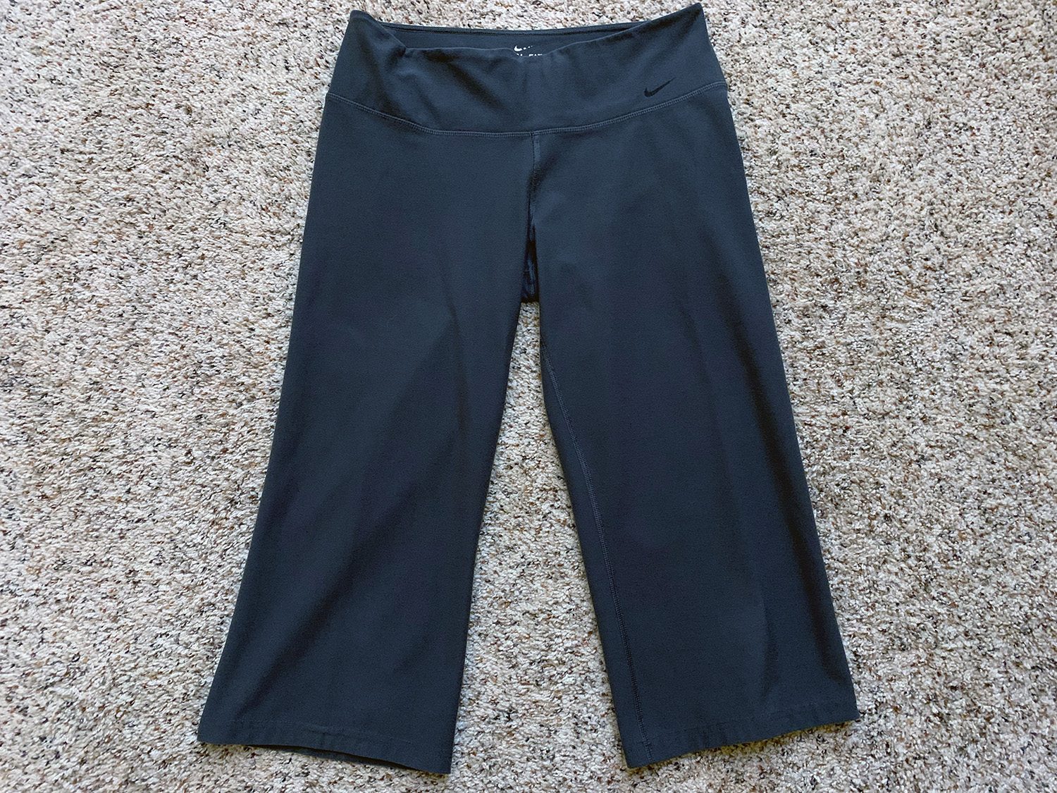 Nike Mens Dri-Fit Activewear Crop Pants Size M