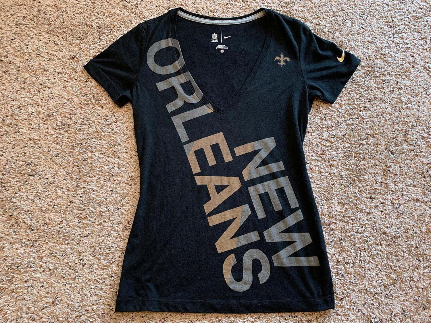 Nike NFL Team Apparel Womens New Orleans Saints V-Neck Shirt Sz L