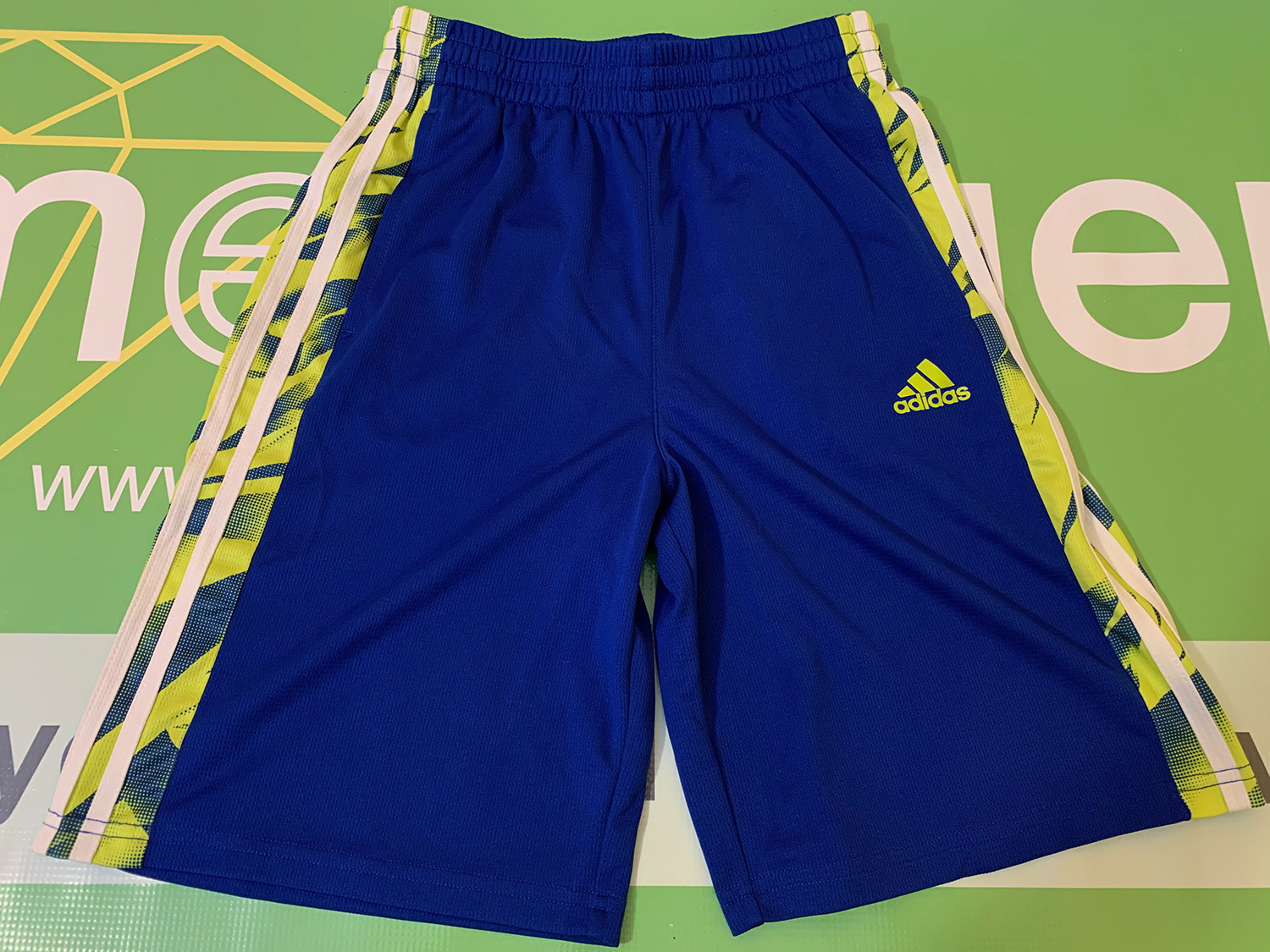 Adidas Boys Blue Polyester Shorts Size M