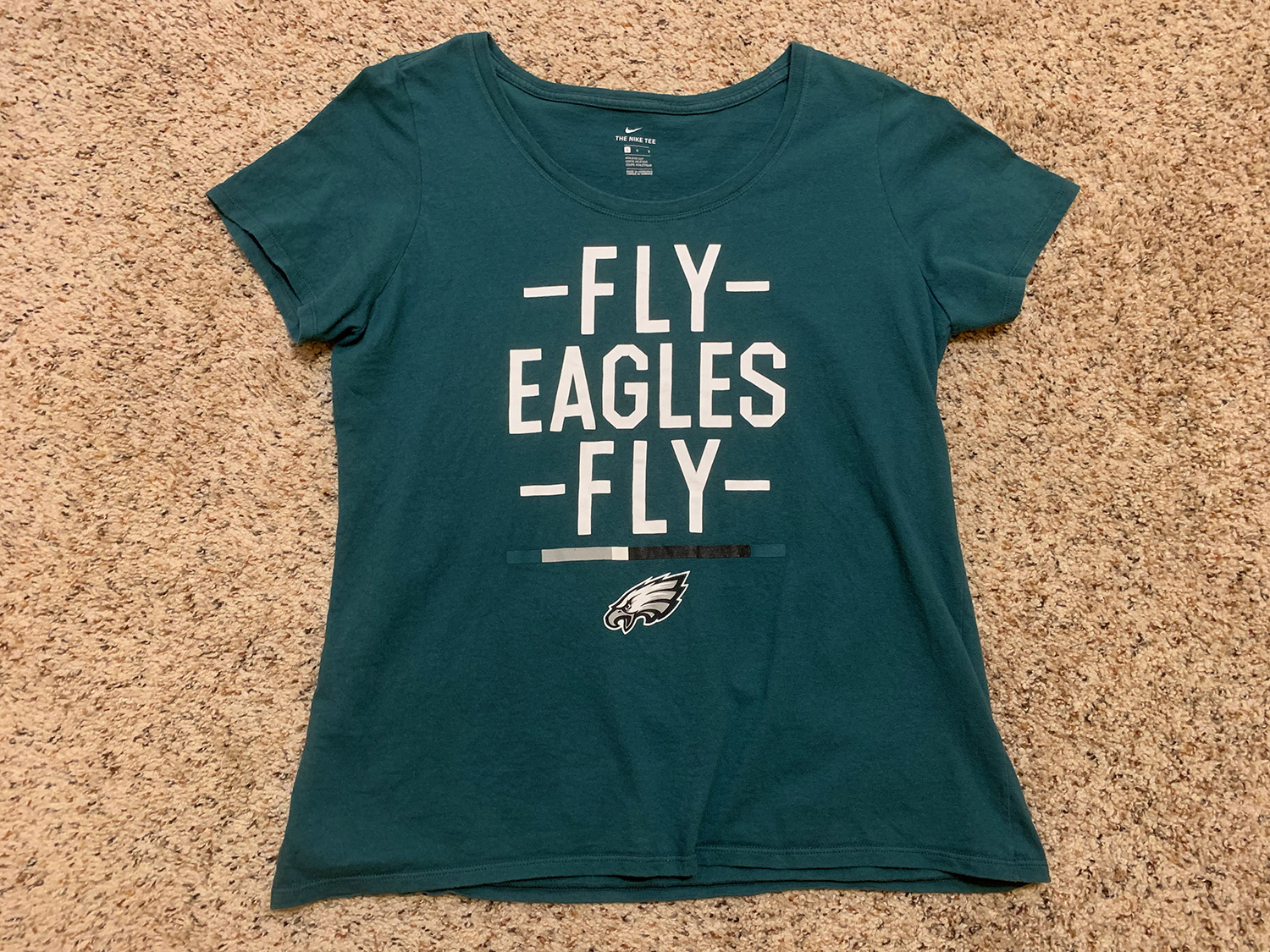 Nike Womens Athletic Cut Philadelphia Eagles T-Shirt Size L