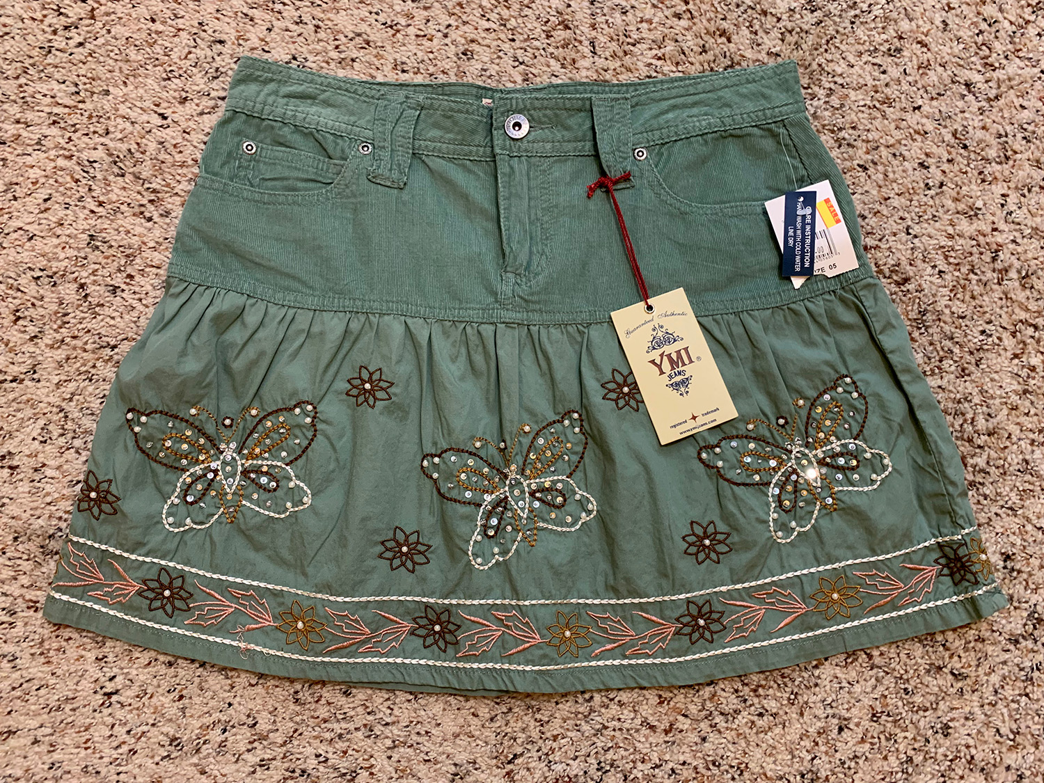 YMI Womens Corduroy Cotton Skirt New with Tags NWT Size 5 at The MenuGem Web Store