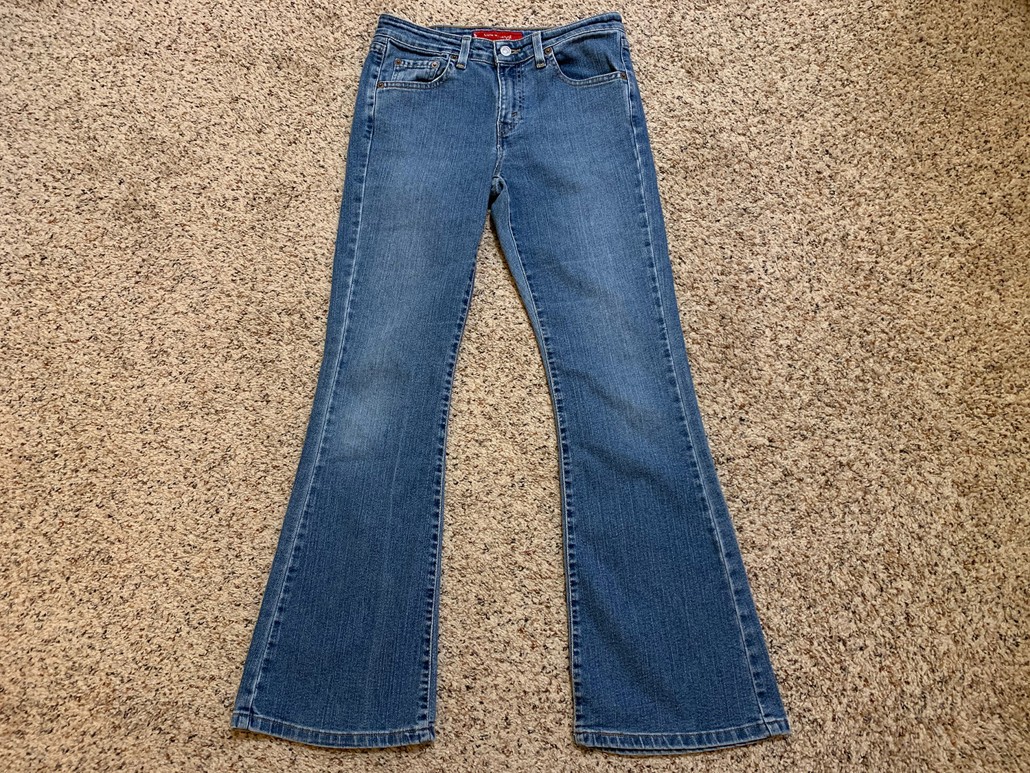 Levis Womens 519 Low Flare Jeans Size 7S