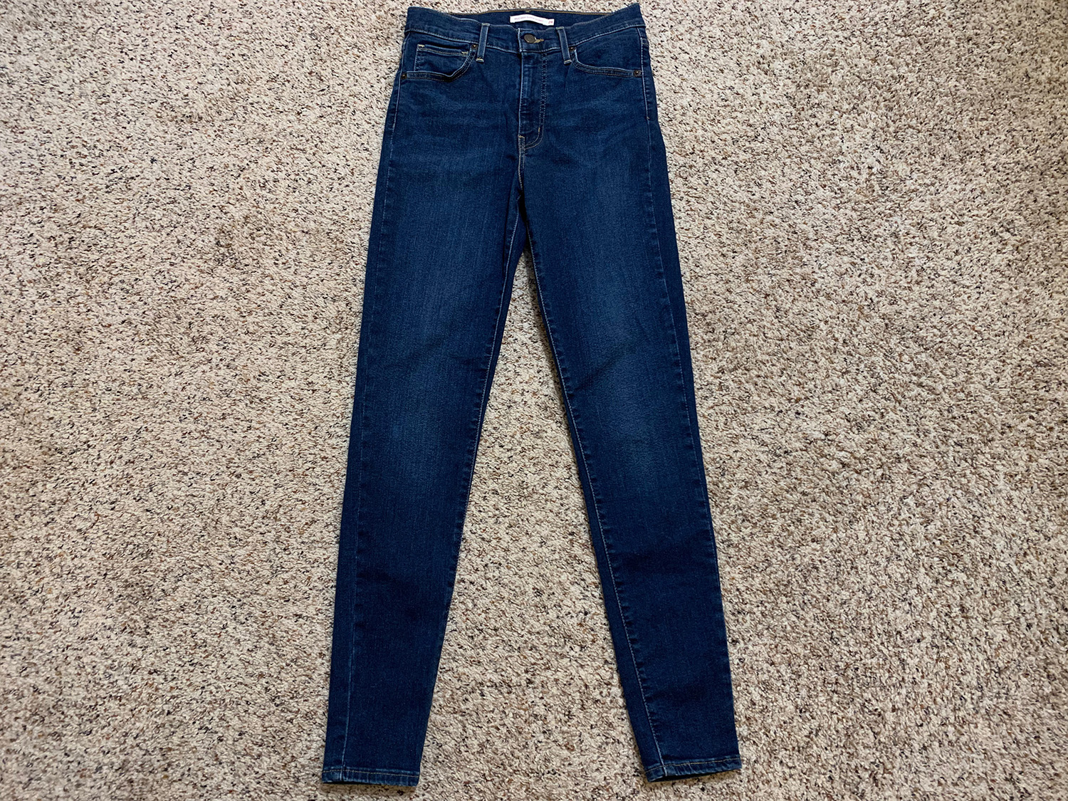 Levis Womens Mile High Super Skinny Jeans Size 28 at The MenuGem Web Store