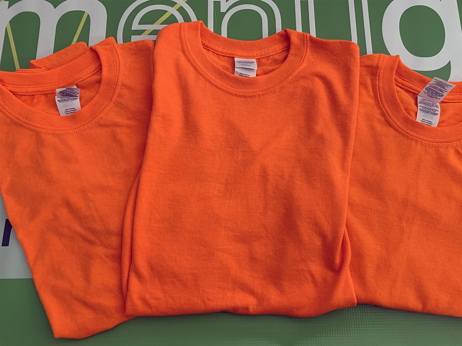 Lot of 3 Gildan Mens HeavyCotton Tear Away T-shirts Orange S